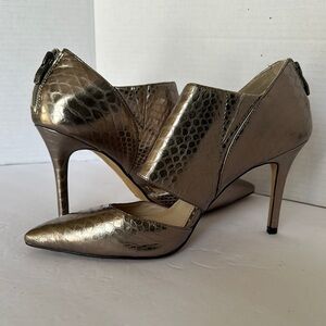 Vince Camuto Metallic Snake Print Cutout Heels - Size 8.5M - Pewter